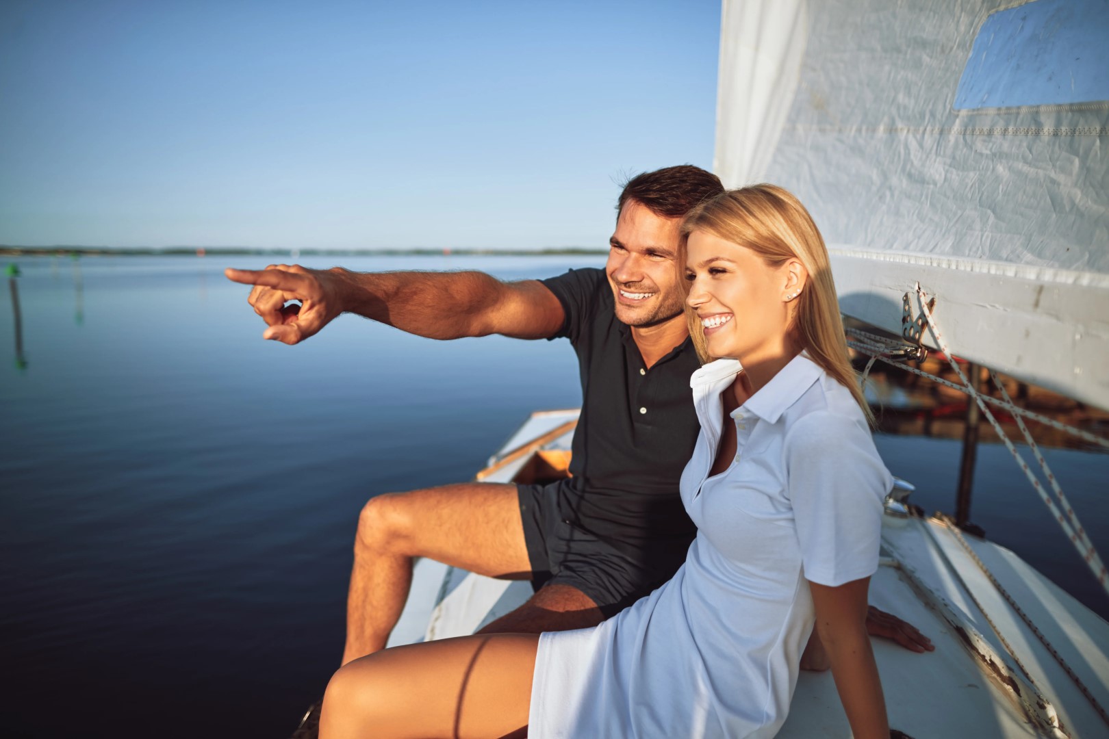 man and woman on luxury boat ()